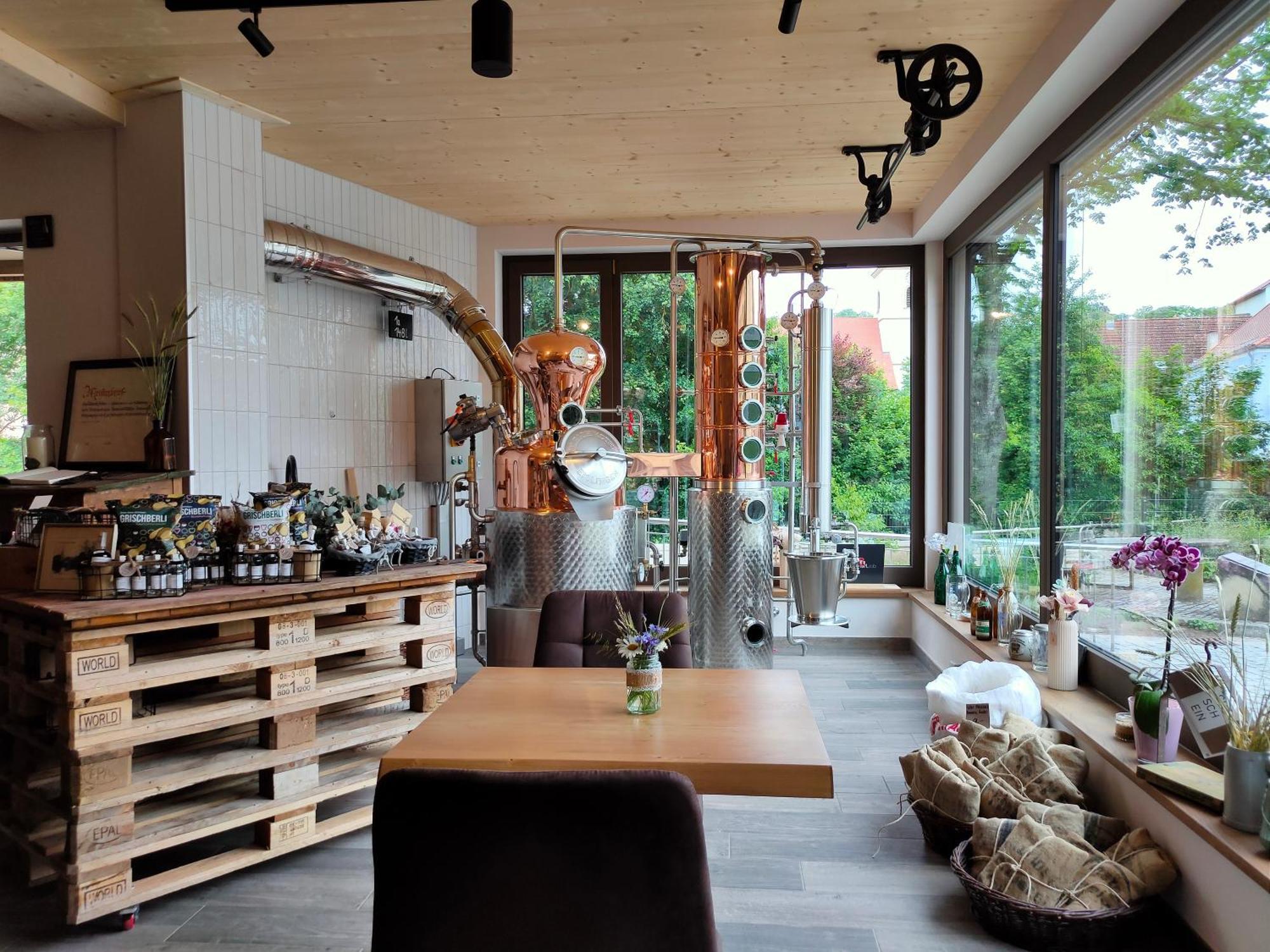 Aparthotel Herzstueck - Schaubrennerei, Hausbrauerei & Burghaslach